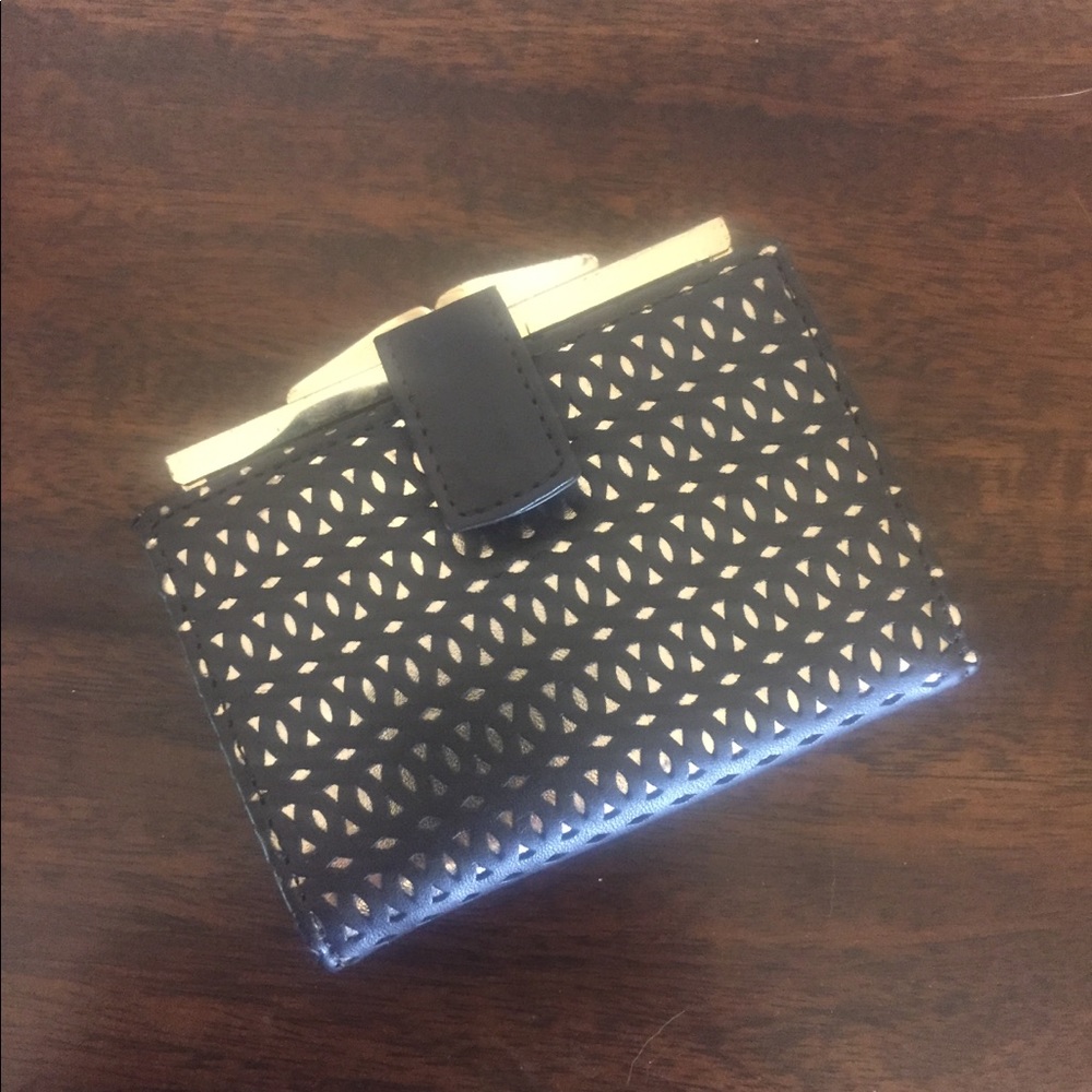 Kimchi Blue wallet